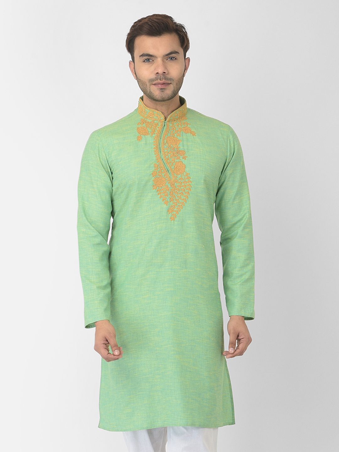 

DEYANN Men Green Thread Work Pure Cotton Kurta