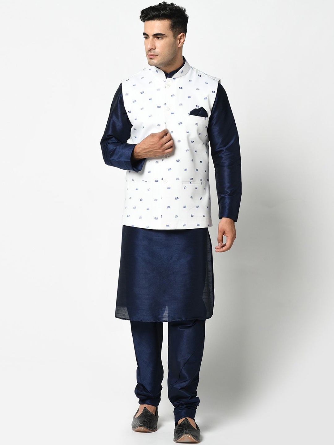 

DEYANN Men White & Blue Printed Kurta with Churidar & Nehru Jacket