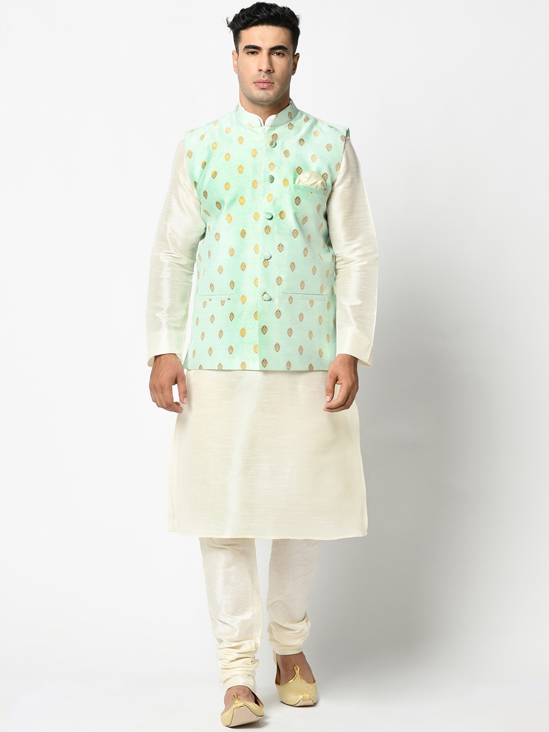 

DEYANN Men Sea Green Ethnic Motifs Kurta with Pyjamas & Nehru Jacket