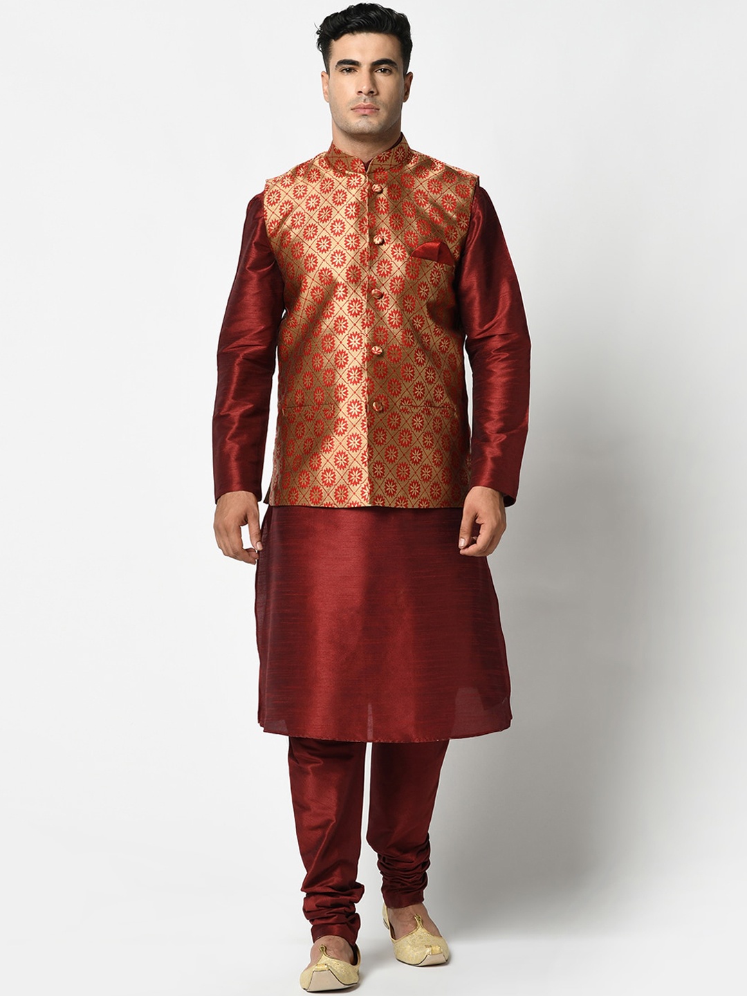 

DEYANN Men Red Kurta Churidar With Nehru Jacket