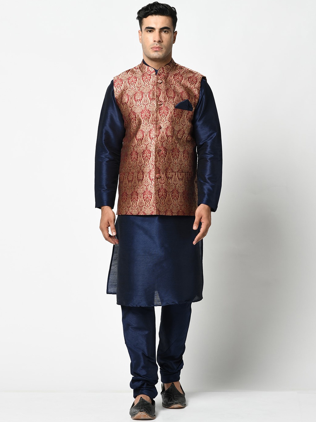 

DEYANN Men Red & Blue Kurta Pyjamas With Nehru Jacket