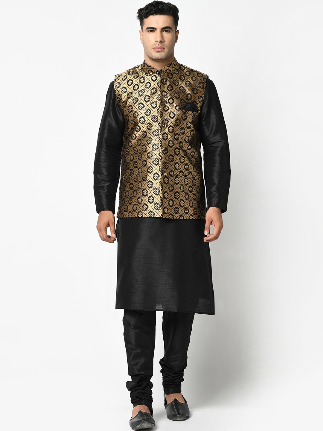 

DEYANN Men Black Kurta Churidar With Nehru Jacket