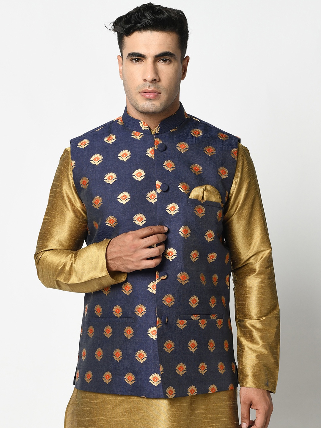 

DEYANN Men Navy Blue & Gold-Coloured Woven-Design Satin Nehru Jacket