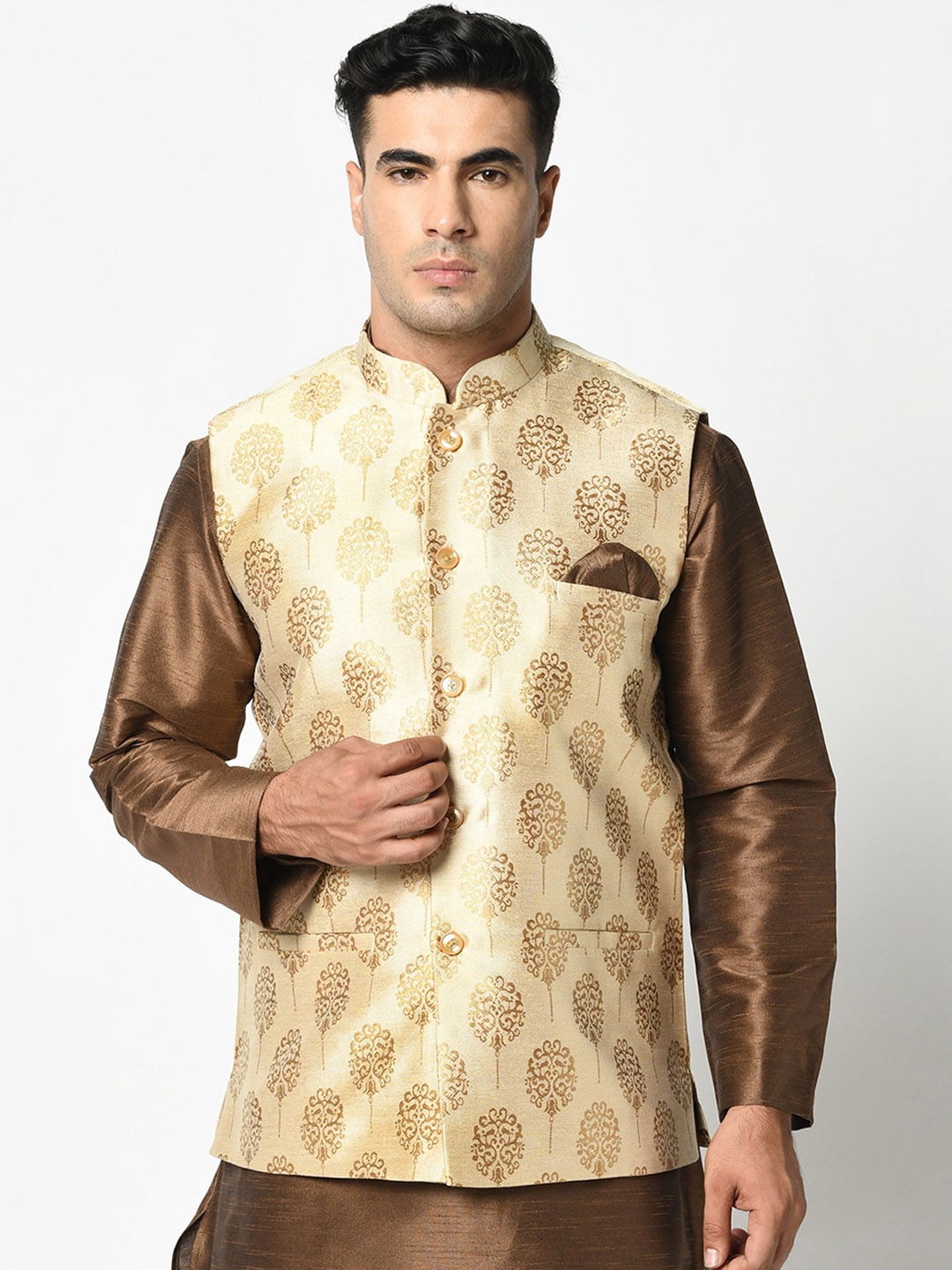 

DEYANN Men Cream-Colored & Golden Woven-Design Nehru Jacket