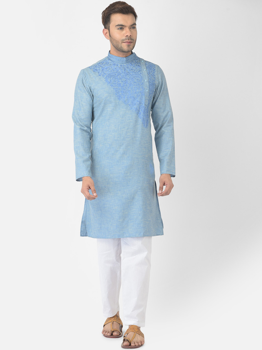 

DEYANN Men Blue Floral Embroidered Angrakha Pure Cotton Kurta with Pyjamas