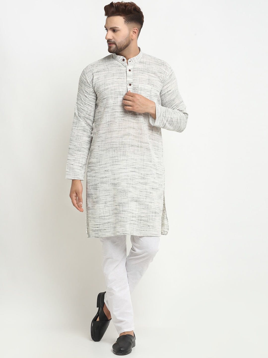 

Armaan Ethnic Men Green Kurta with Pyjamas