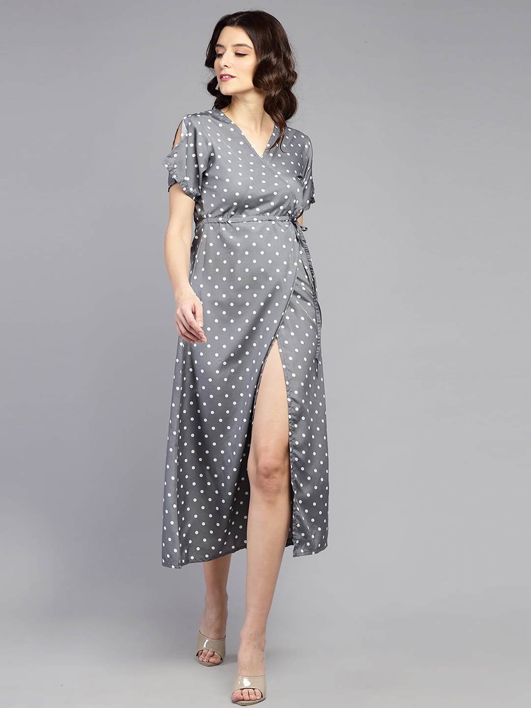 

Darzi Grey & White Crepe Midi Dress