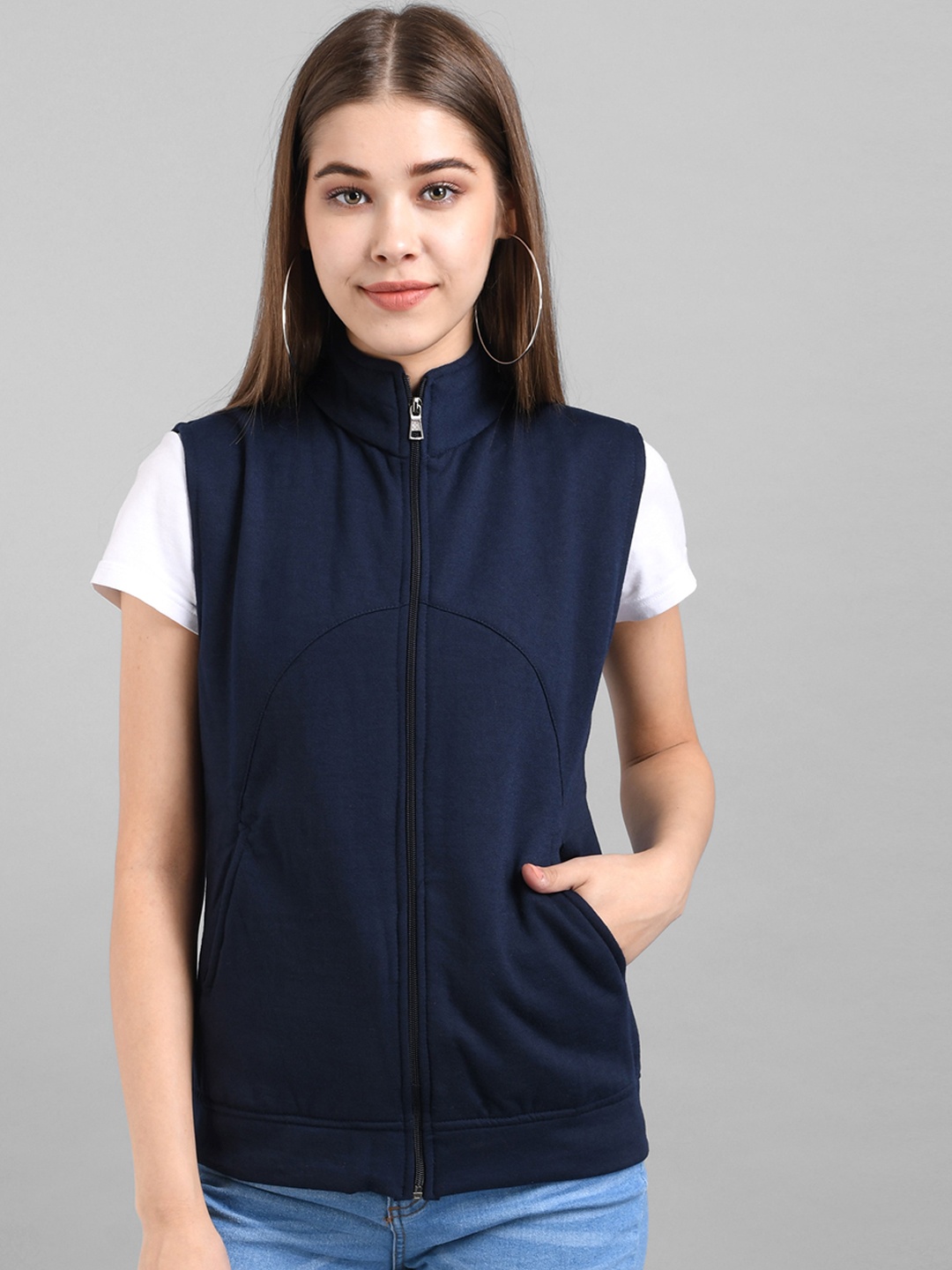 

Darzi Women Navy Blue Solid Tailored Jacket