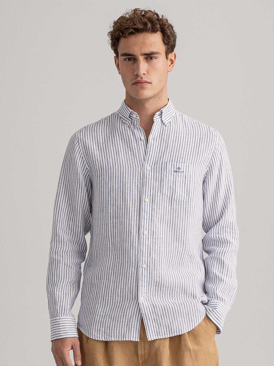 

GANT Men White Striped Classic Casual Shirt