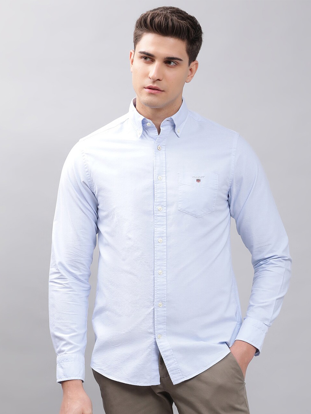 

GANT Men Blue Regular Fit Solid Cotton Casual Shirt