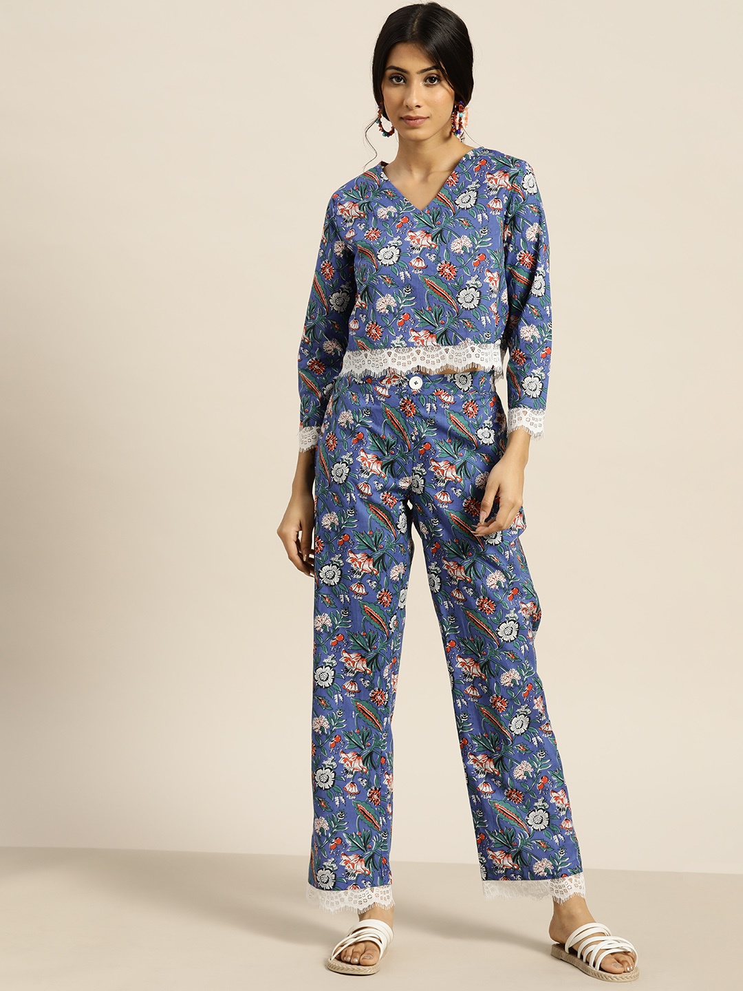 

Sangria Women Blue Floral Printed Pure Cotton Top & Trousers Set