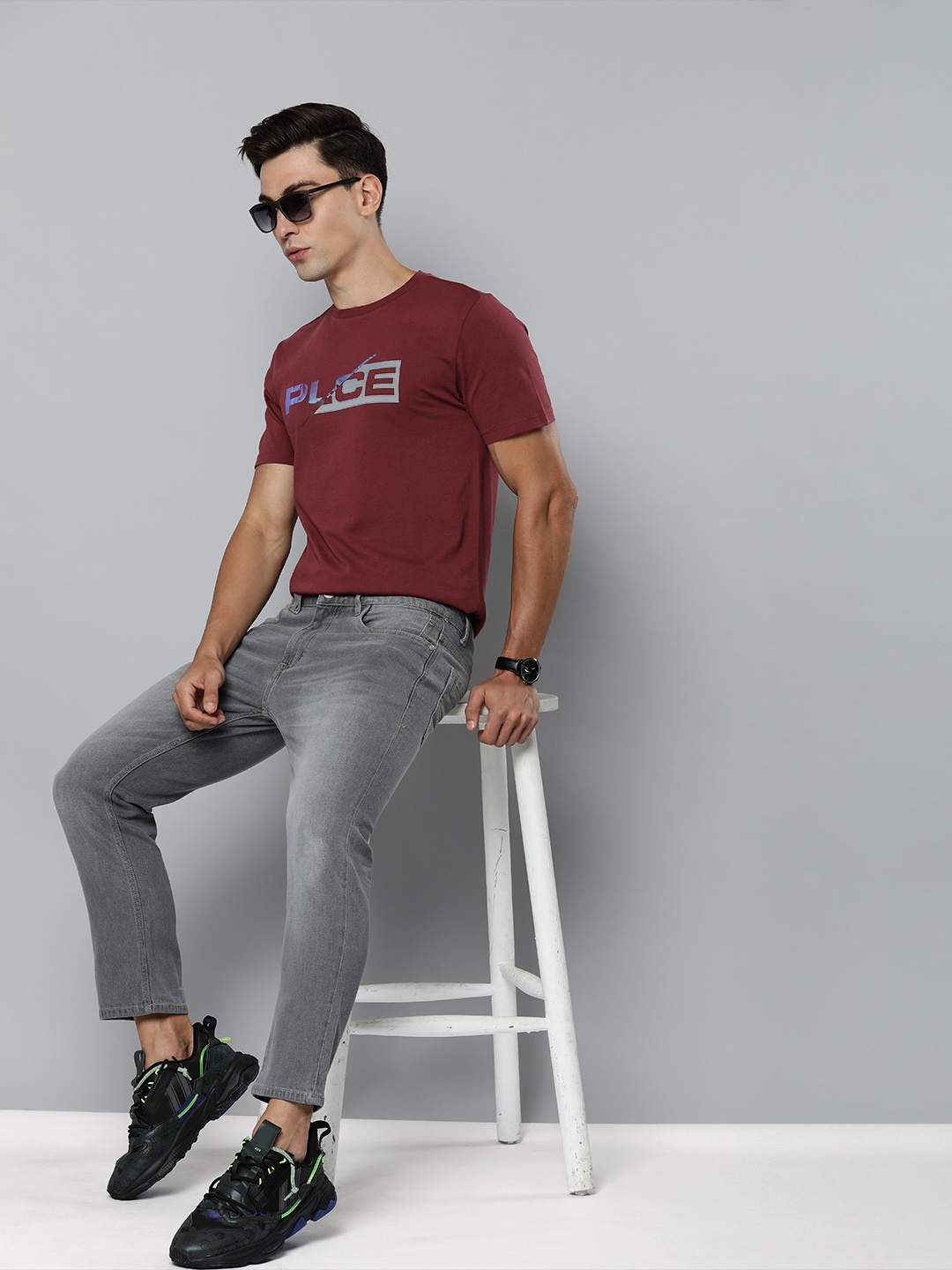 

883 Police Men Maroon & Grey Brand Logo Printed Cotton T-shirt