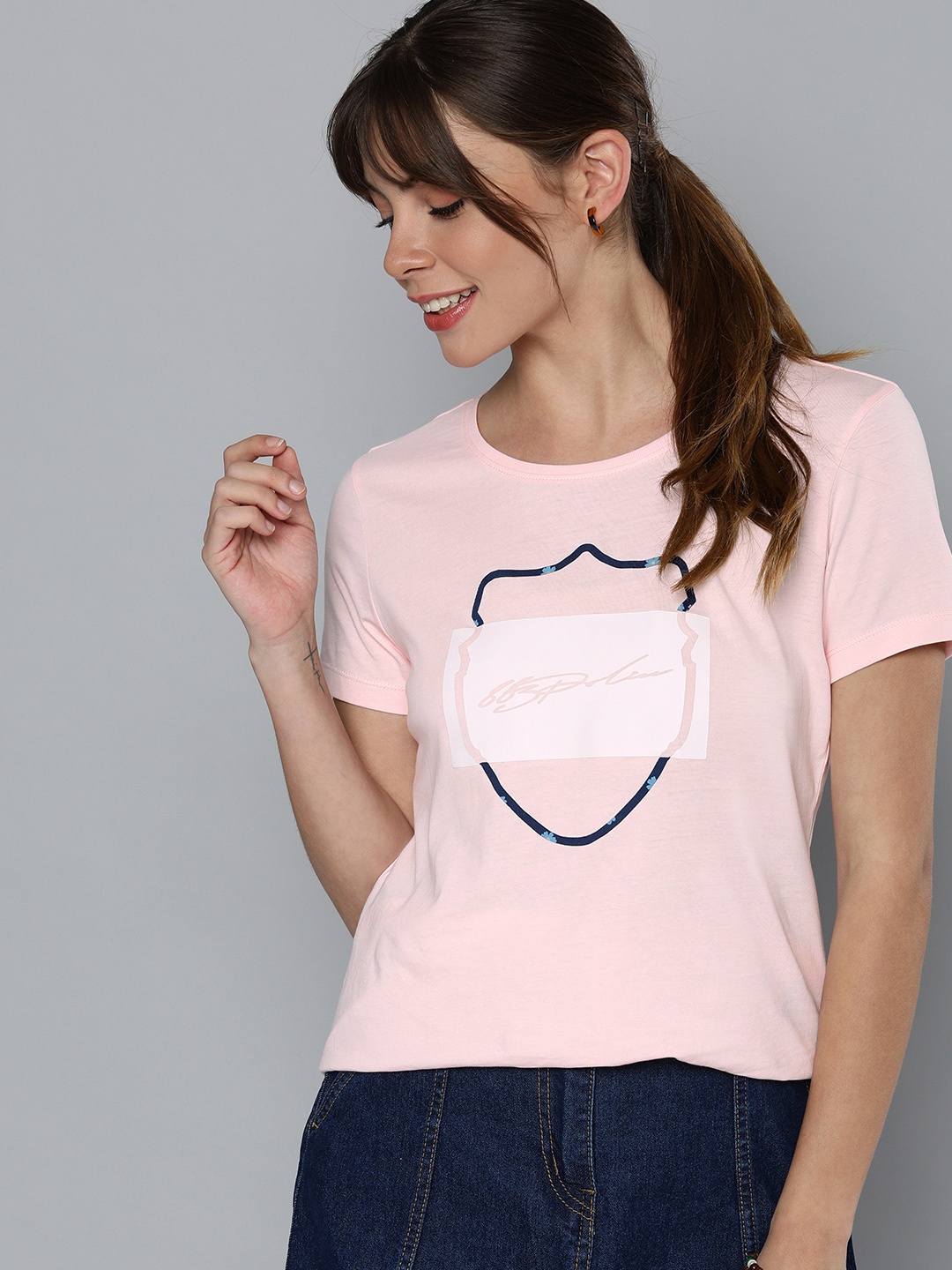 

883 Police Women Pink & White Graphic Printed T-shirt