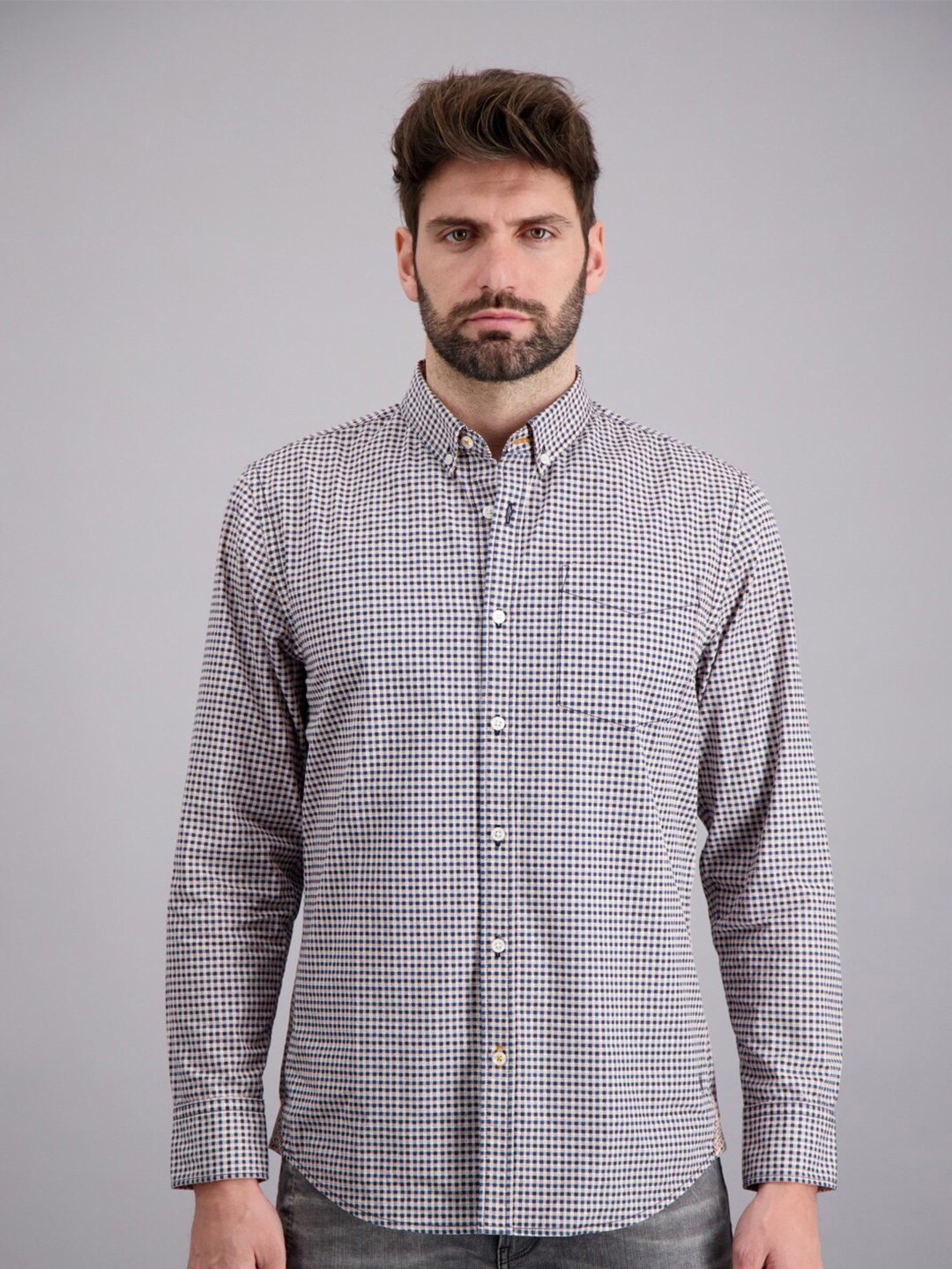 

FREESOUL Men Orange Gingham Checks Checked Cotton Casual Shirt