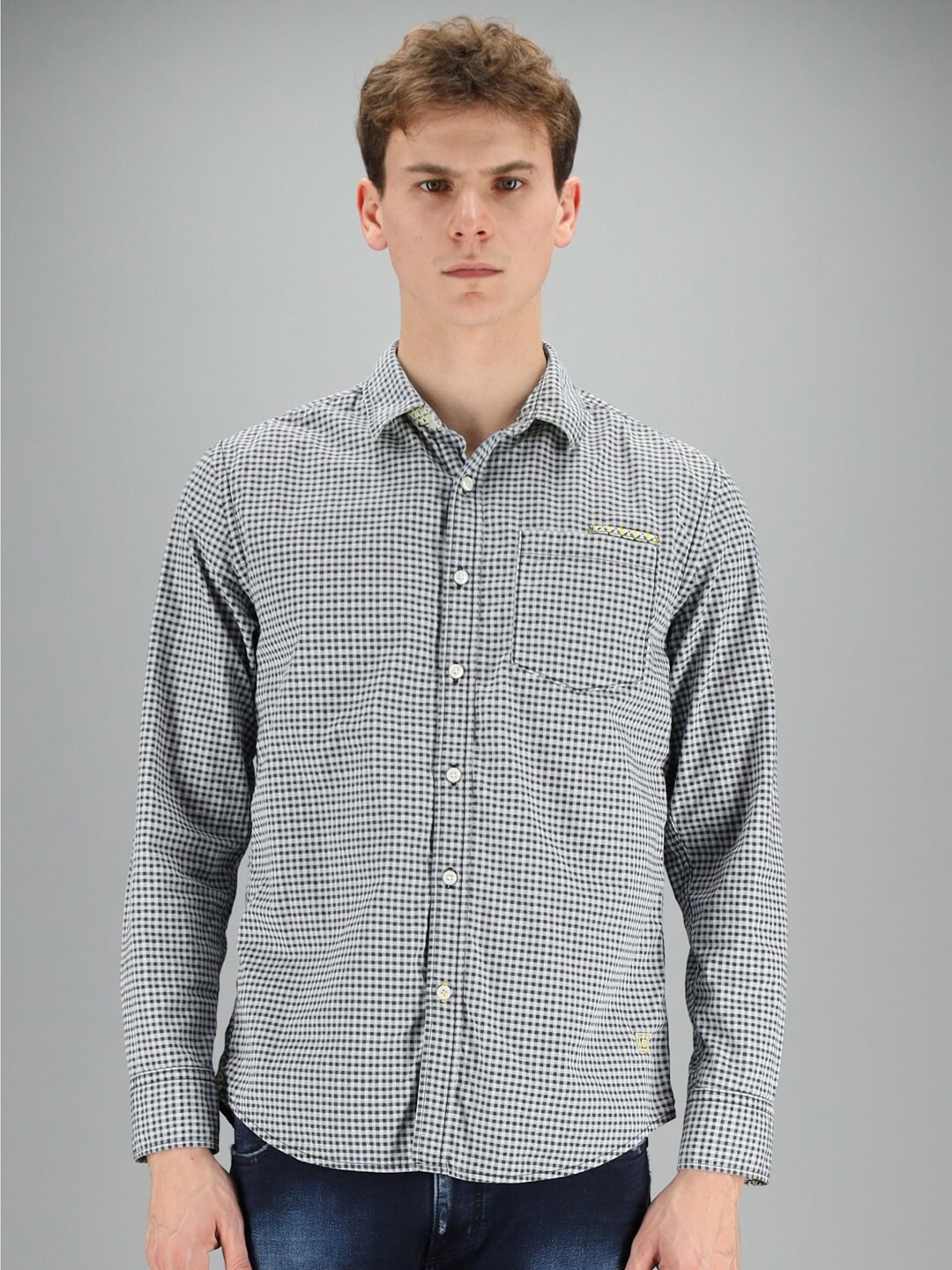 

FREESOUL Men Black Micro Checks Checked Casual Shirt