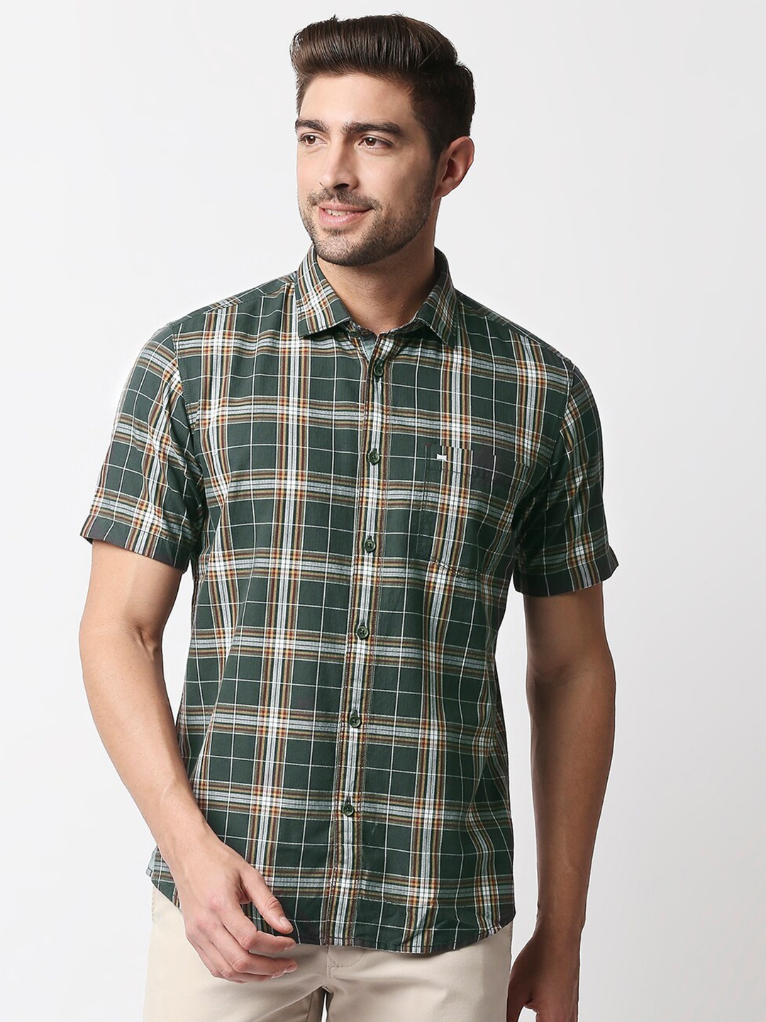 

Basics Men Green Slim Fit Tartan Checks Checked Cotton Casual Shirt