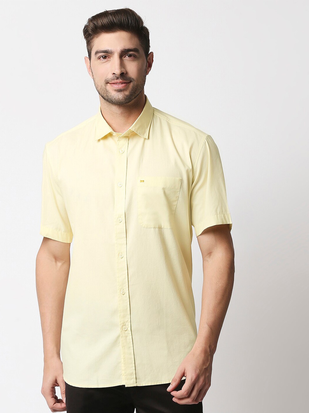 

Basics Men Yellow Slim Fit Oxford Cotton Casual Shirt