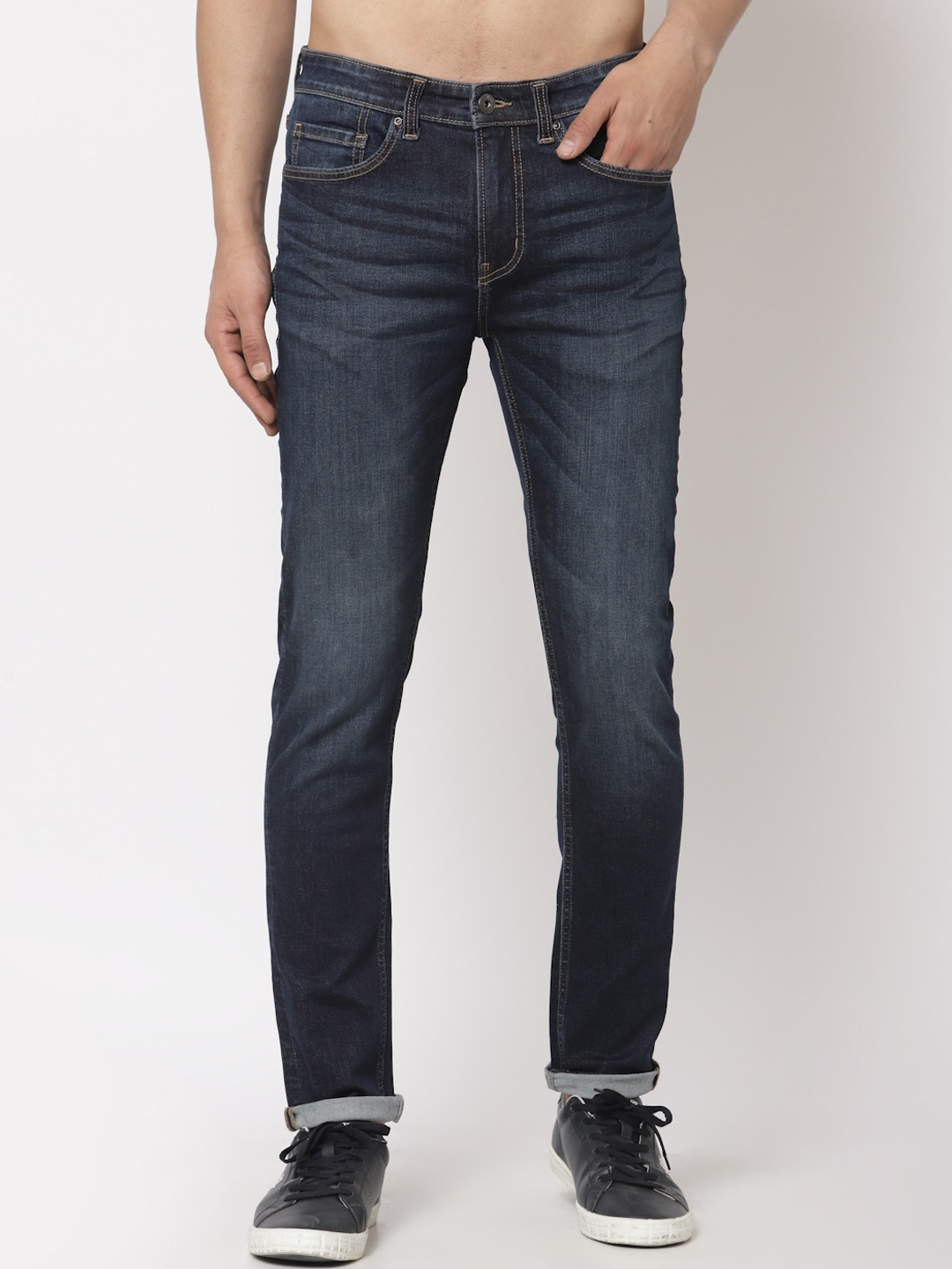 

Red Tape Men Blue Skinny Fit Light Fade Jeans