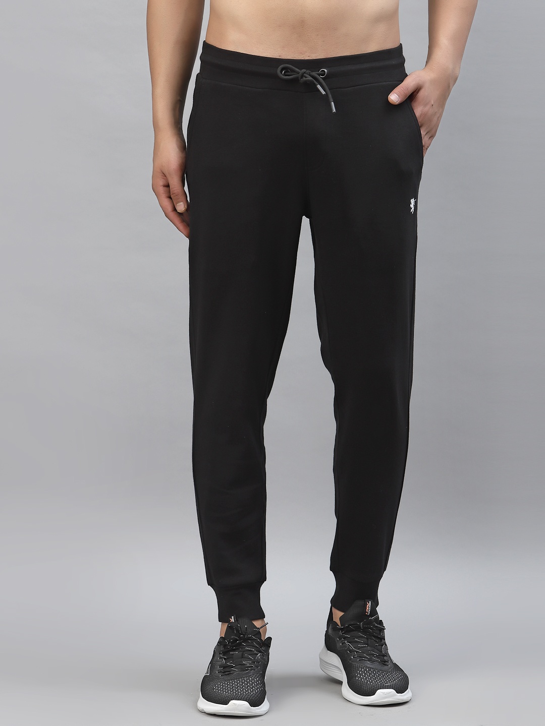 

Red Tape Men Black Solid Cotton Track Pants
