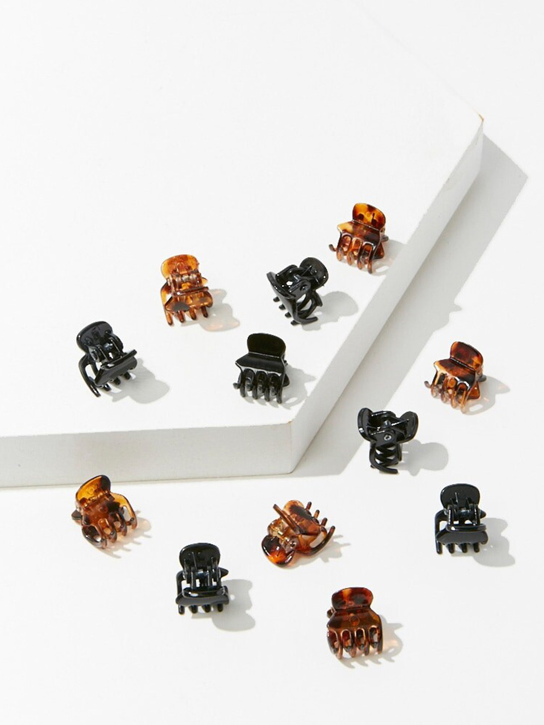 

FOREVER 21 Women Black & Brown Set Of 12 Claw Clip