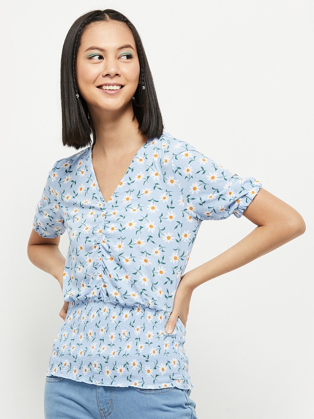 

max Blue & White Floral Print Smocked Ruched Blouson Top