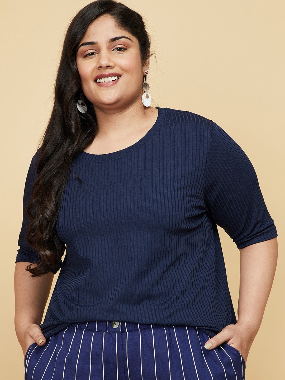 

max Women Plus Size Navy Blue Striped Top