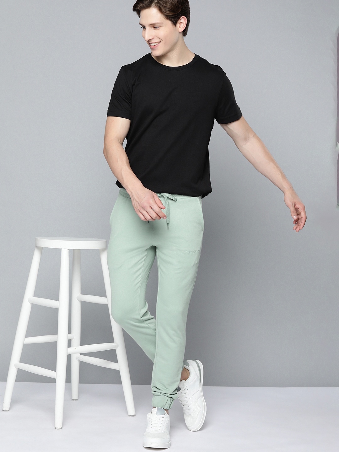 

Mast & Harbour Men Mint Green Solid Regular Fit Joggers