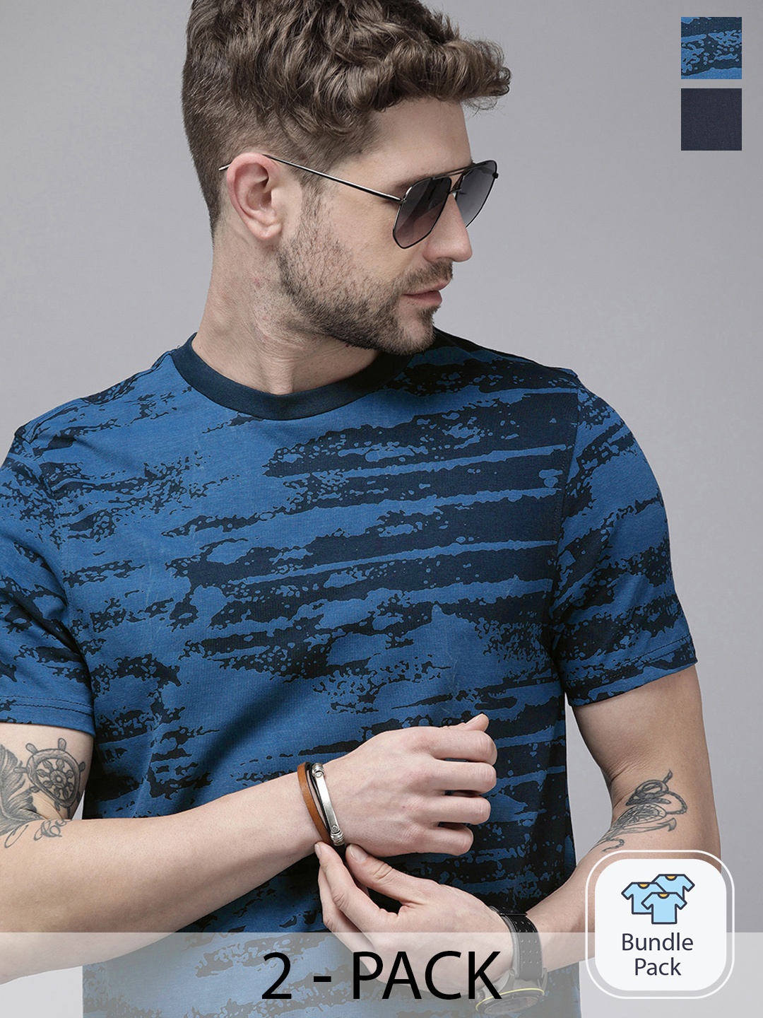 

Roadster Men Pack of 2 T-shirts, Navy blue