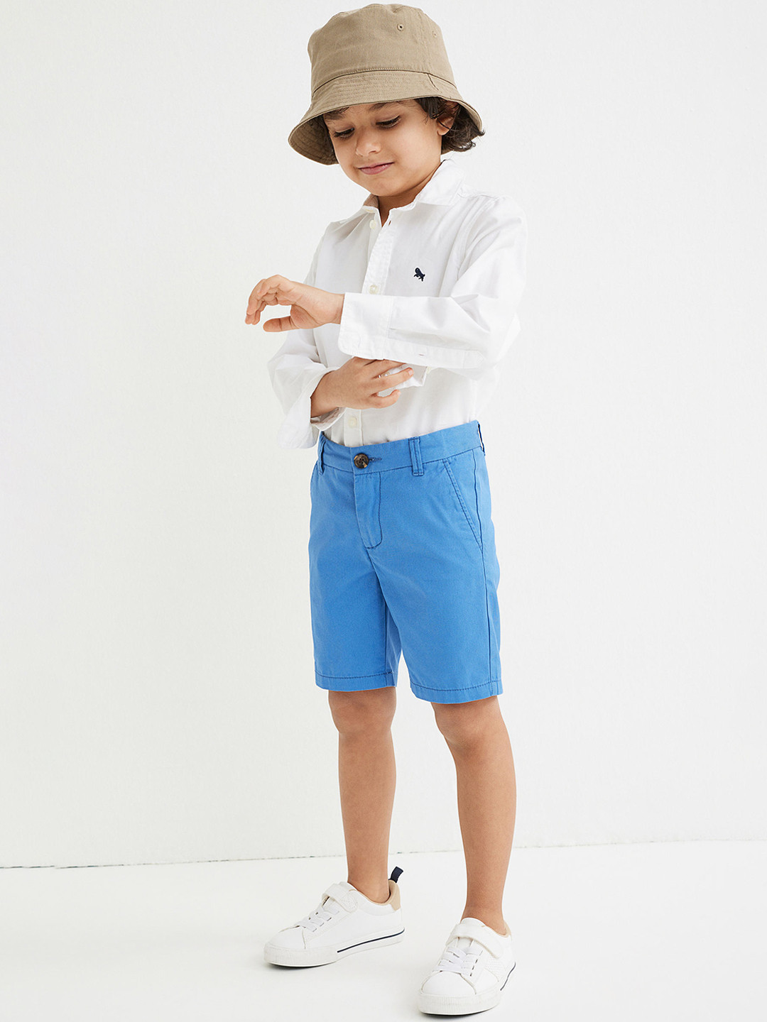 

H&M Boys Blue Cotton Chino Shorts