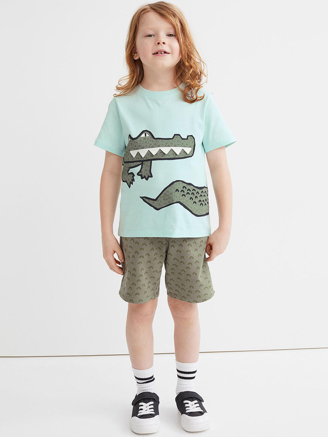 

H&M Boys Sea Green & Sage Green 2-piece Printed Set