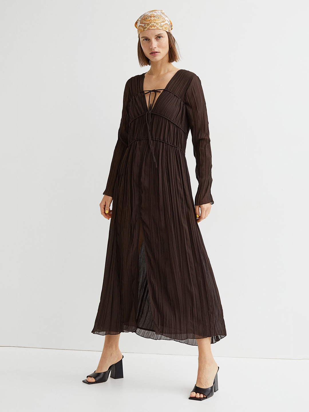 

H&M Women Brown Crinkled Chiffon Dress