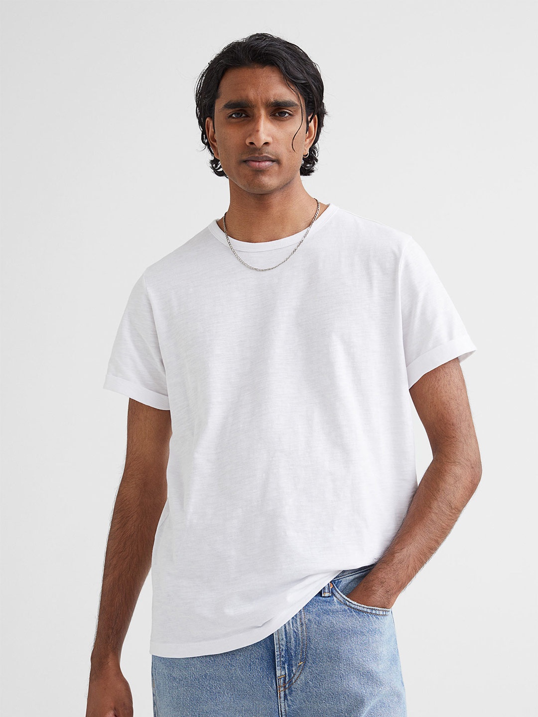 

H&M Men White Solid Regular Fit Pure Cotton T-shirt