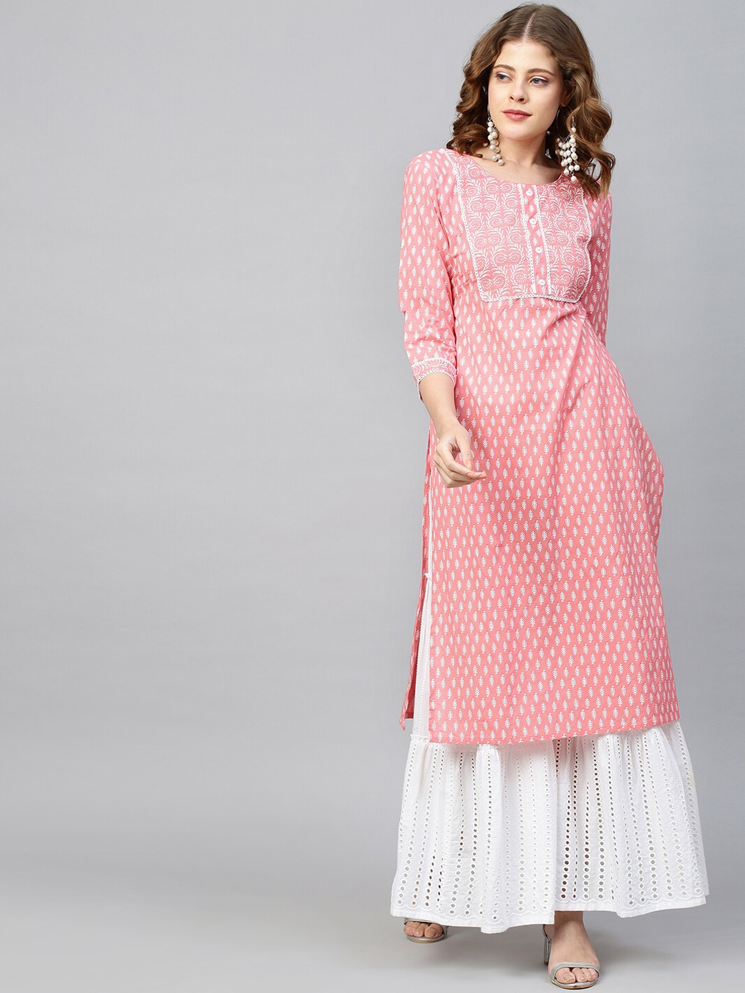 

FASHOR Women Peach-Coloured & White Ethnic Motifs Khari Printed Pure Cotton Straight Kurta