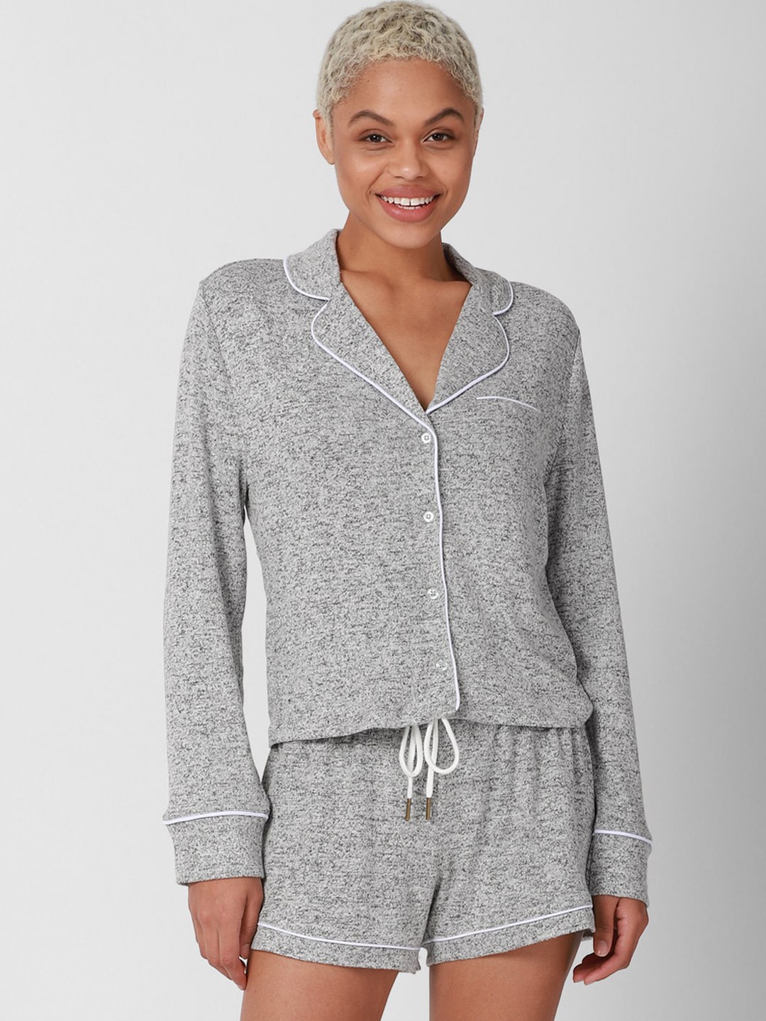 

FOREVER 21 Women Grey Textured Night Suit Set