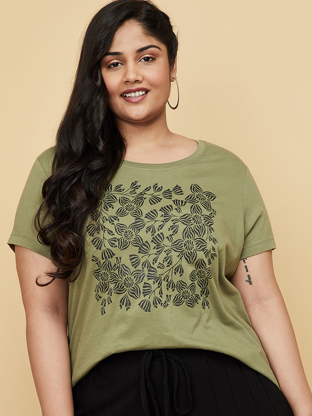 

max Plus Size Women Green Floral Printed Pure Cotton T-shirt