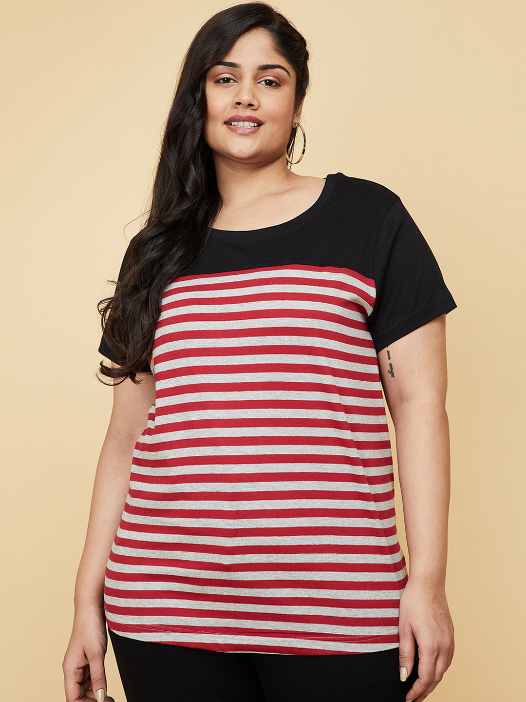 

max Women Plus Size Black Red Striped Pure Cotton T-shirt