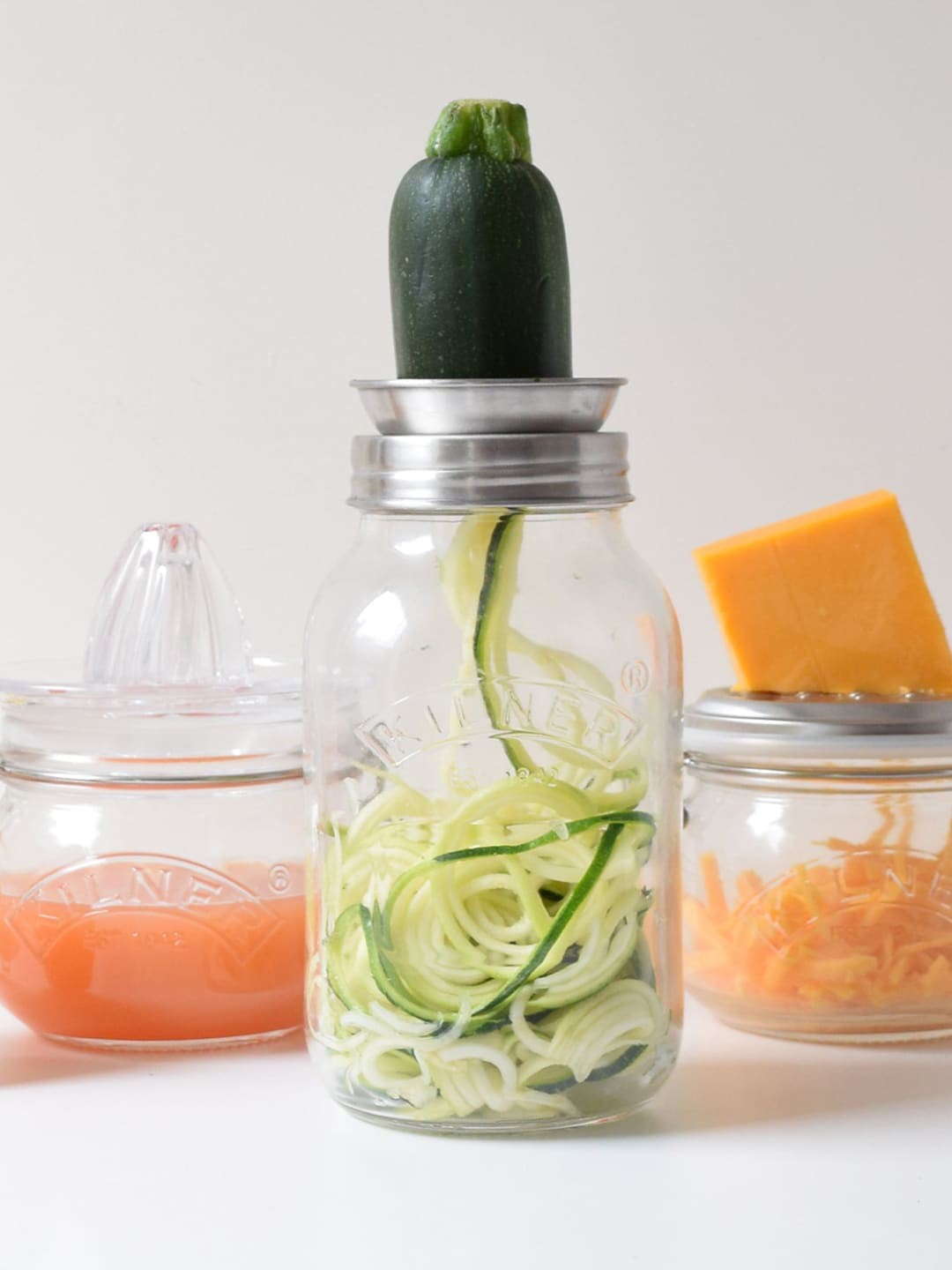 

KILNER Transparent & Silver-Toned Solid Glass Jar 1 Litre