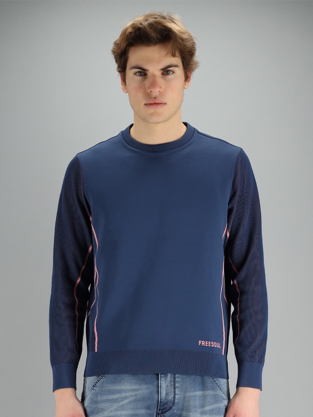 

FREESOUL Men Blue Sweatshirt
