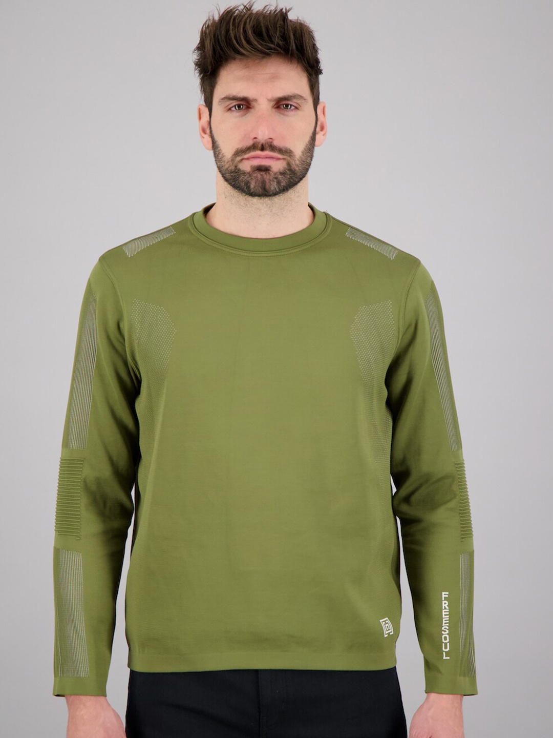 

FREESOUL Men Olive Green Sweatshirt