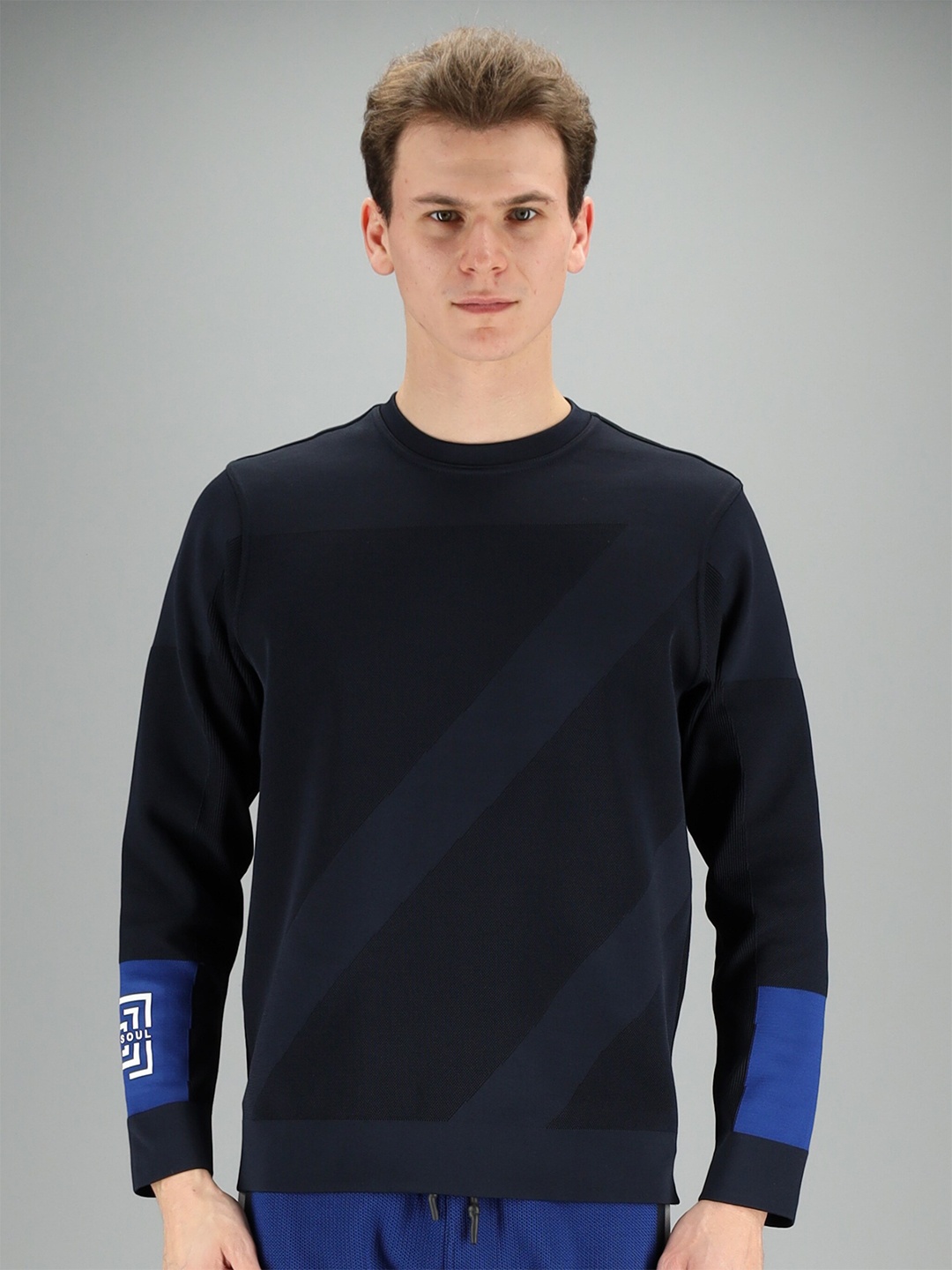 

FREESOUL Men Blue Printed Sweatshirt