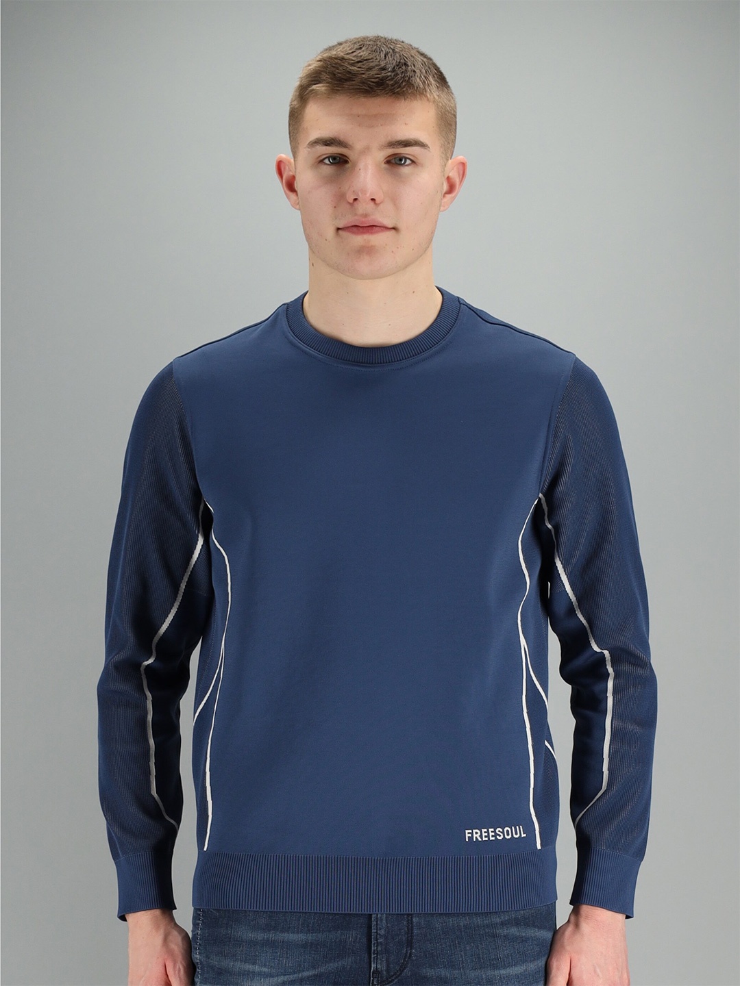 

FREESOUL Men Blue Printed Sweatshirt
