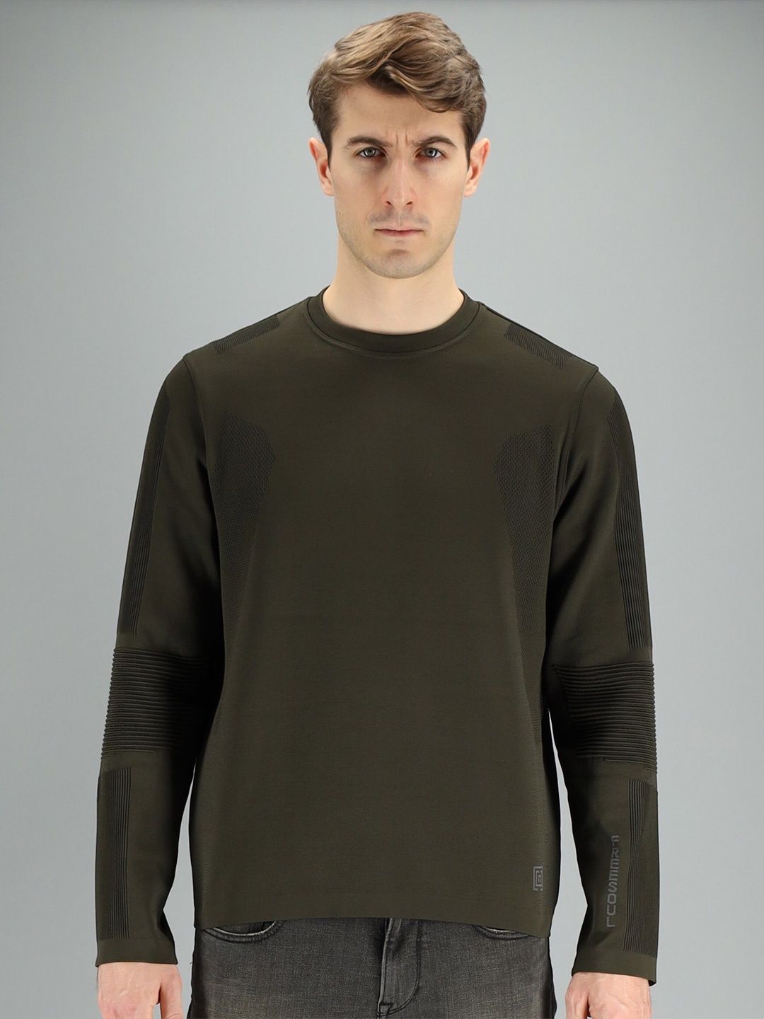 

FREESOUL Men Green Sweatshirt
