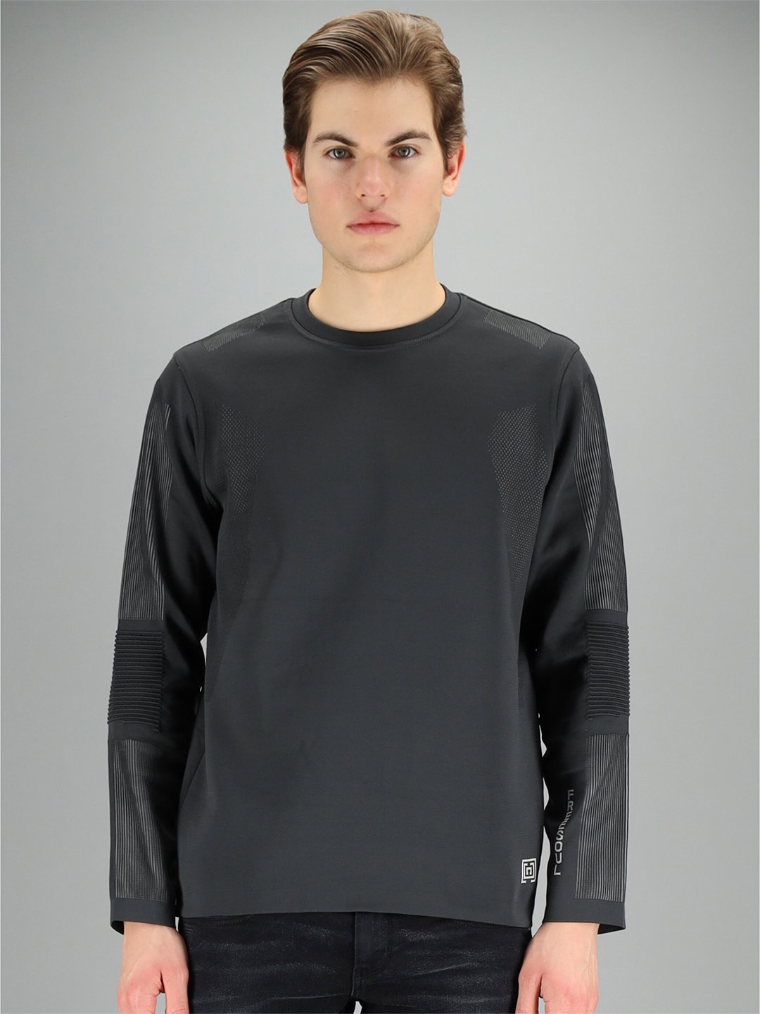 

FREESOUL Men Grey Printed Sweatshirt