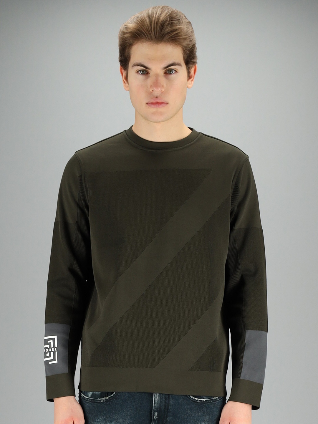 

FREESOUL Men Green Colourblocked Sweatshirt