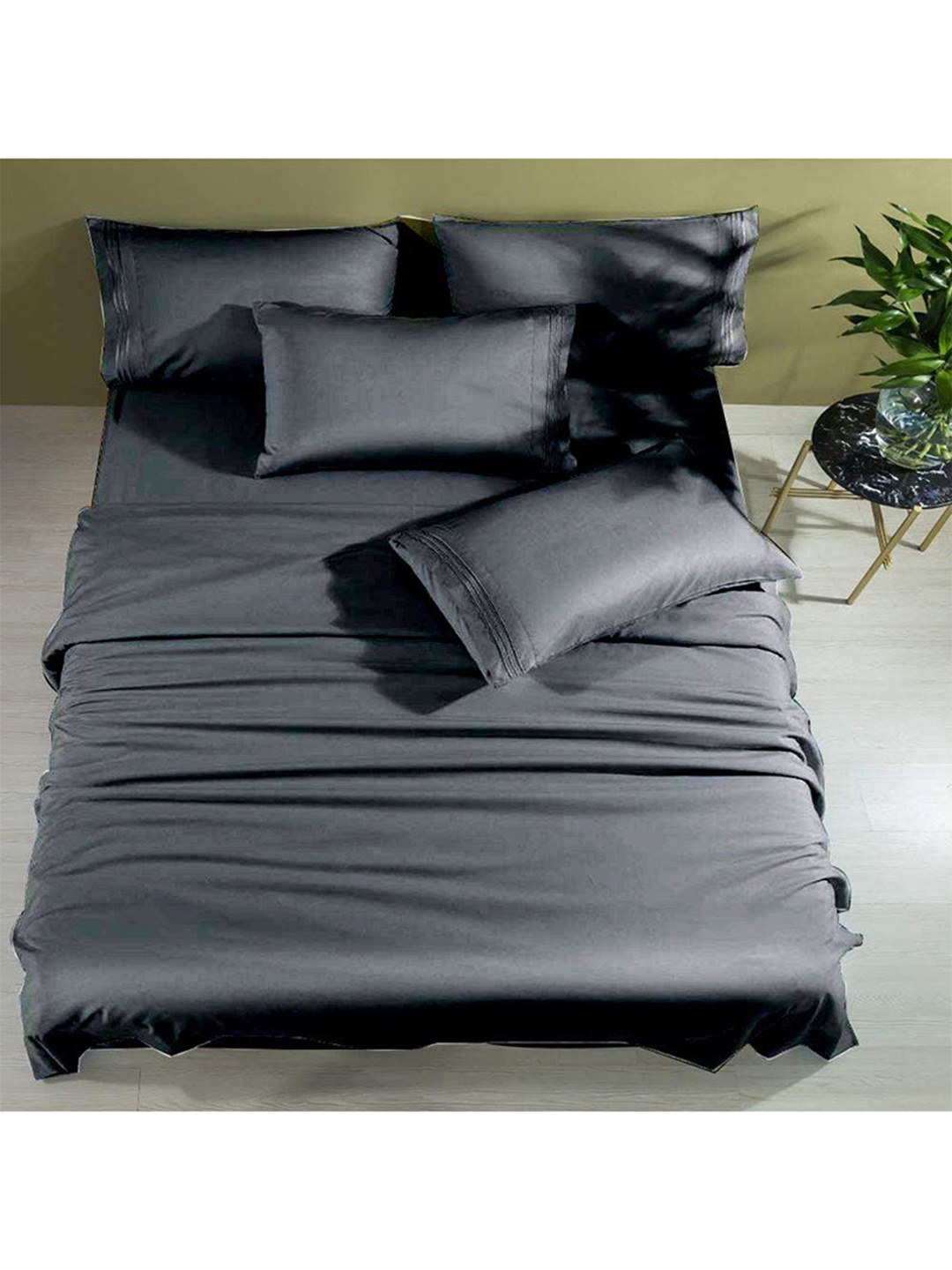 

THE SLEEP COMPANY Grey 300 TC Queen Bedsheet with 2 Pillow Covers