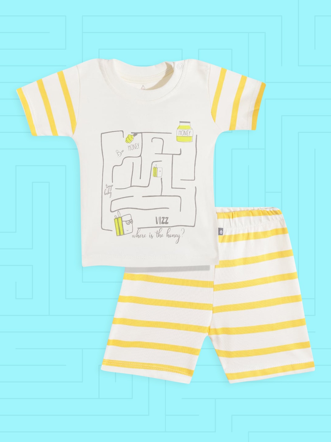 

TINYO Boys Off White & Yellow Pure Cotton Graphic Print T-shirt with Shorts