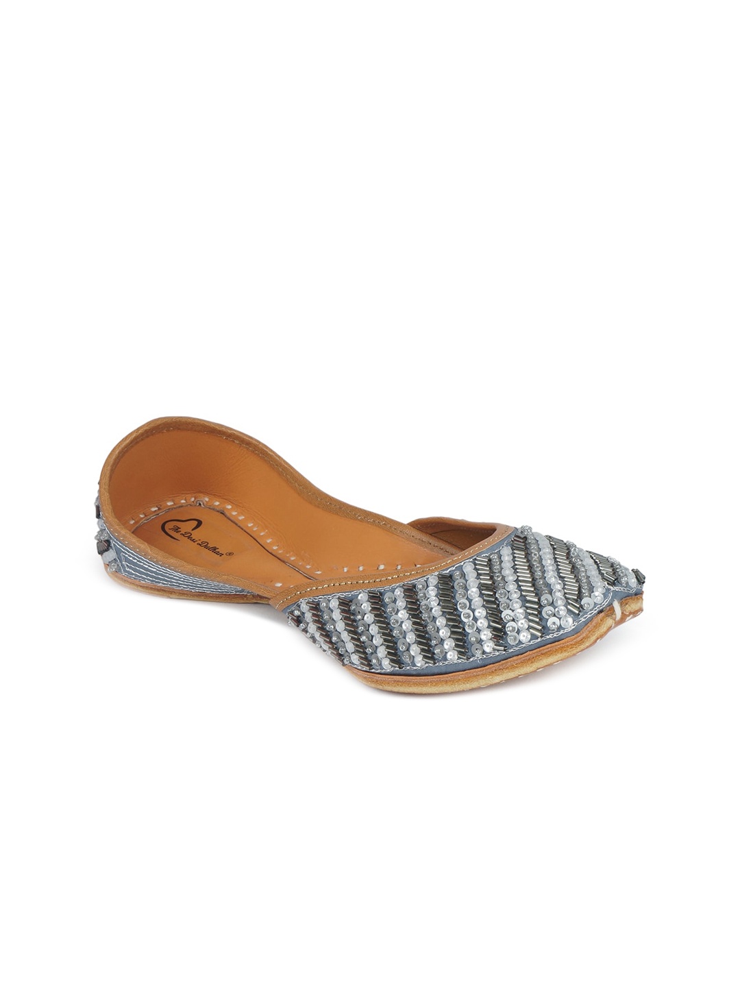 

The Desi Dulhan Women Grey Embellished Leather Ethnic Mojaris