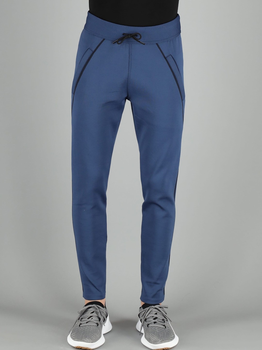 

FREESOUL Men Blue Solid Track Pants