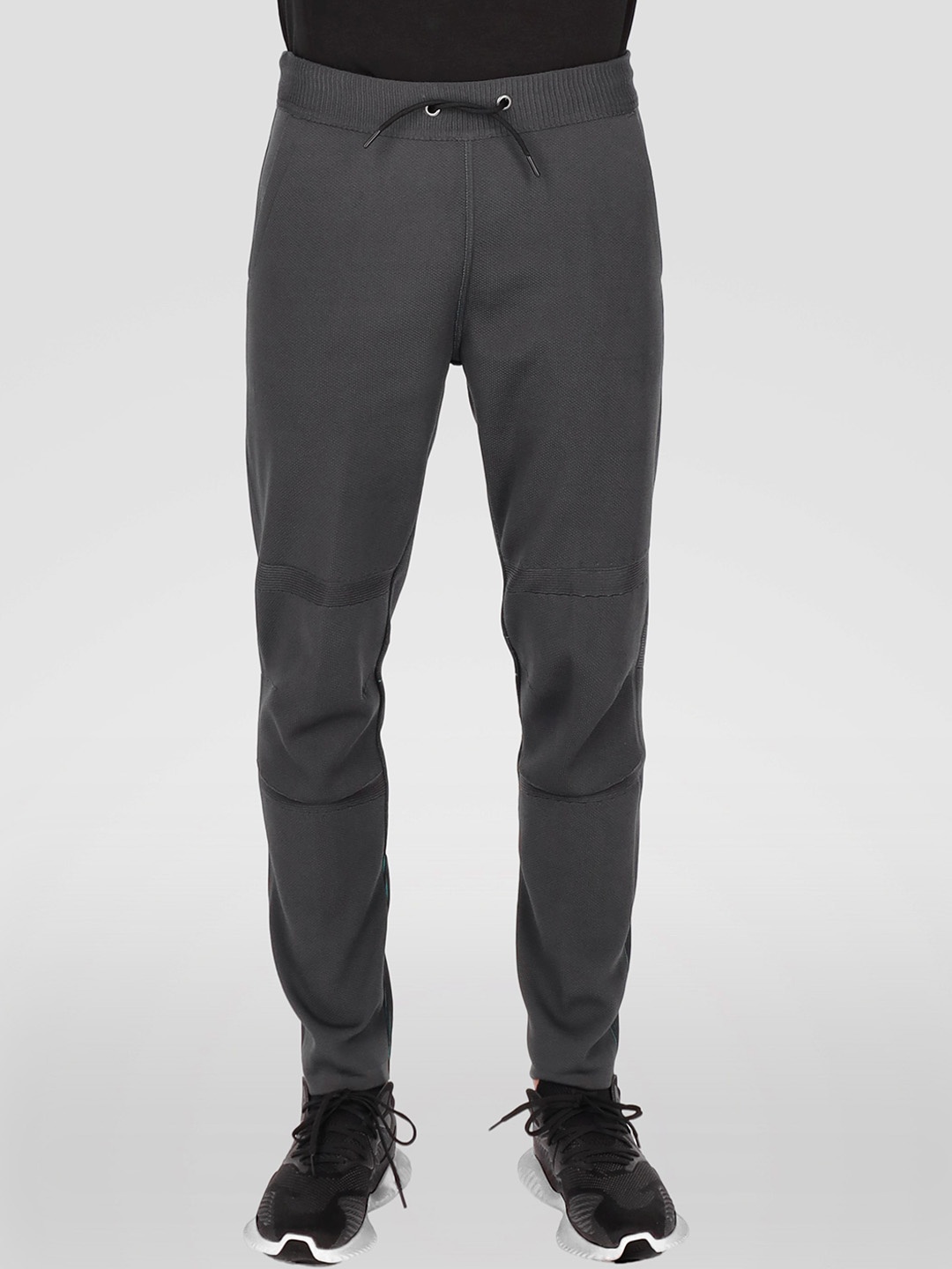 

FREESOUL Men Carbon-Grey Solid Joggers