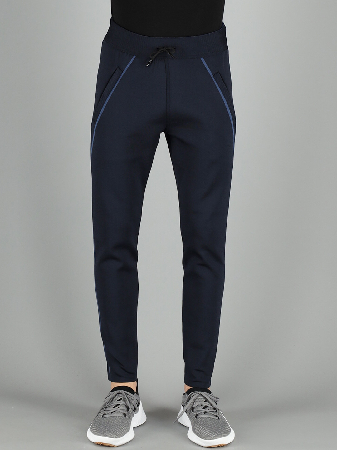 

FREESOUL Men Blue Solid Joggers